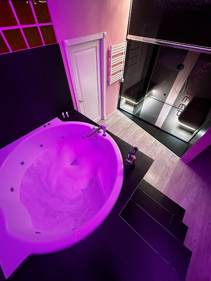 Sky Deep Jacuzzi 30 Floor Apartamento Klaipėda Exterior foto